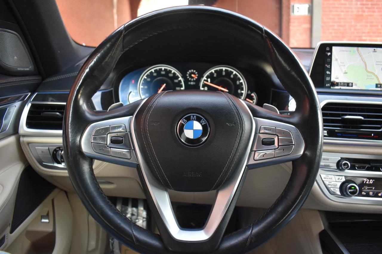 BMW 7 Series 4dr Sdn 750i xDrive AWD 2016