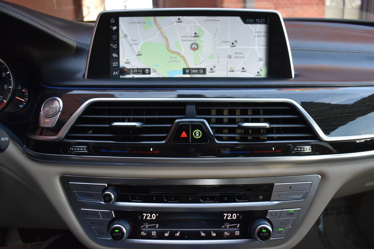 BMW 7 Series 4dr Sdn 750i xDrive AWD 2016