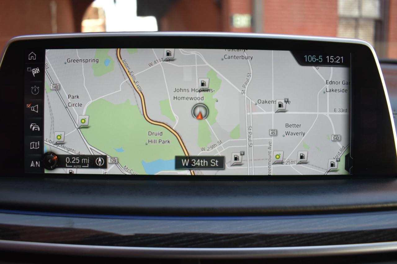 BMW 7 Series 4dr Sdn 750i xDrive AWD 2016