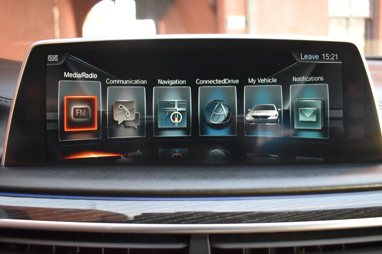 BMW 7 Series 4dr Sdn 750i xDrive AWD 2016