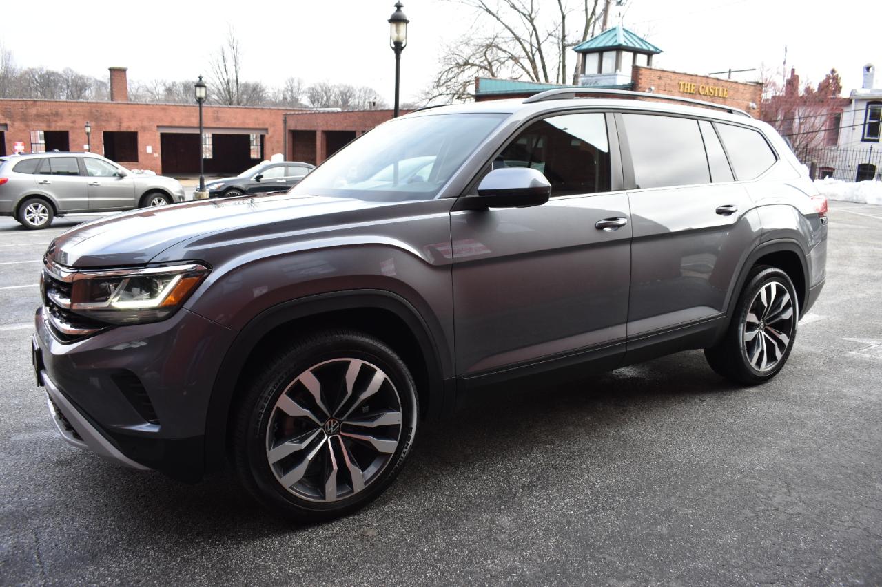 Volkswagen Atlas 3.6L V6 SE w/Technology 4MOTION 2022