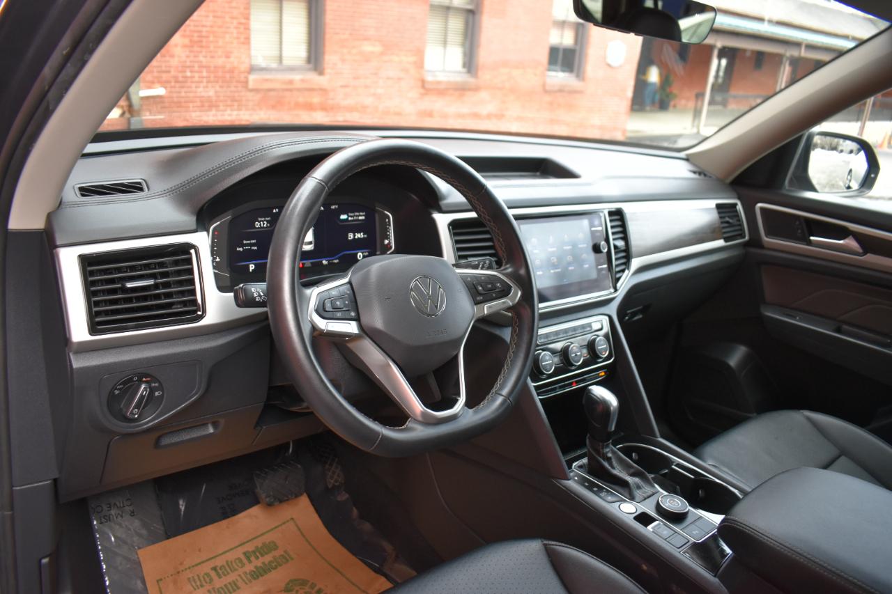 Volkswagen Atlas 3.6L V6 SE w/Technology 4MOTION 2022