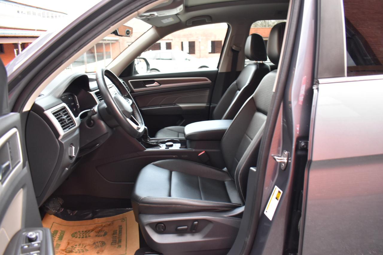 Volkswagen Atlas 3.6L V6 SE w/Technology 4MOTION 2022