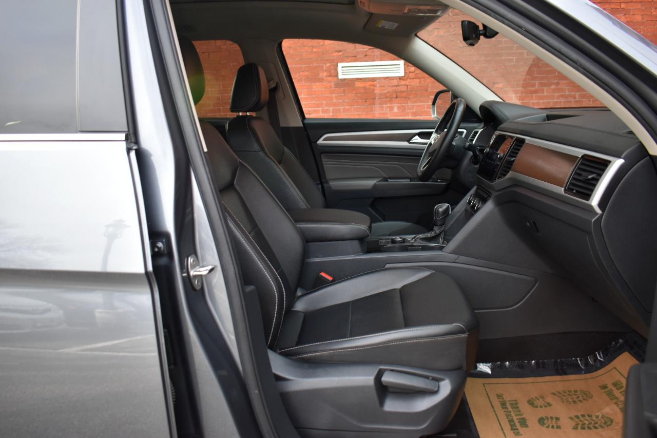 Volkswagen Atlas 3.6L V6 SE w/Technology 4MOTION 2022