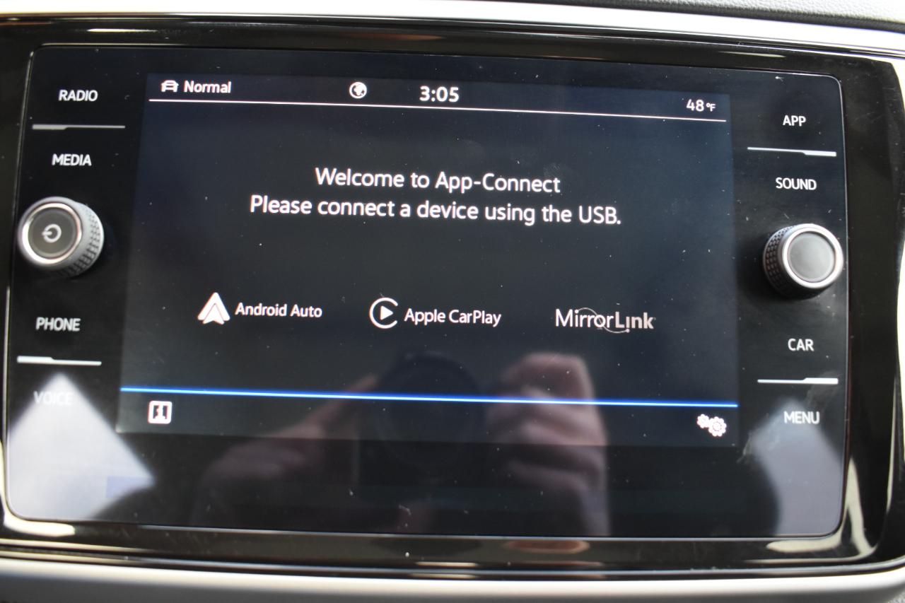 Volkswagen Atlas 3.6L V6 SE w/Technology 4MOTION 2022