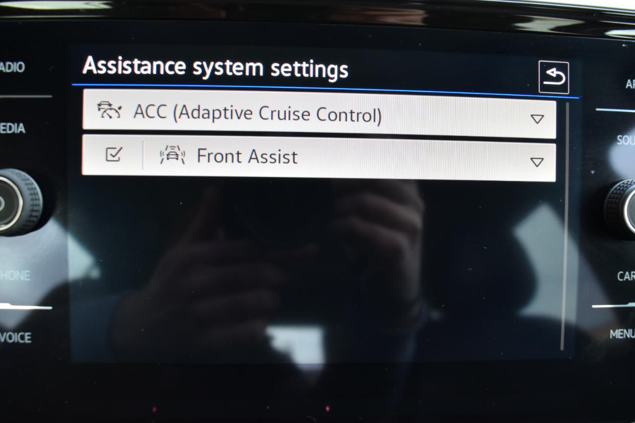 Volkswagen Atlas 3.6L V6 SE w/Technology 4MOTION 2022