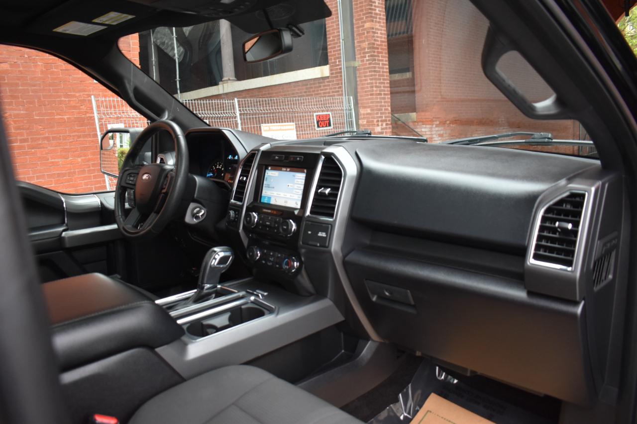 Ford F-150 4WD SuperCrew 145" XLT 2016