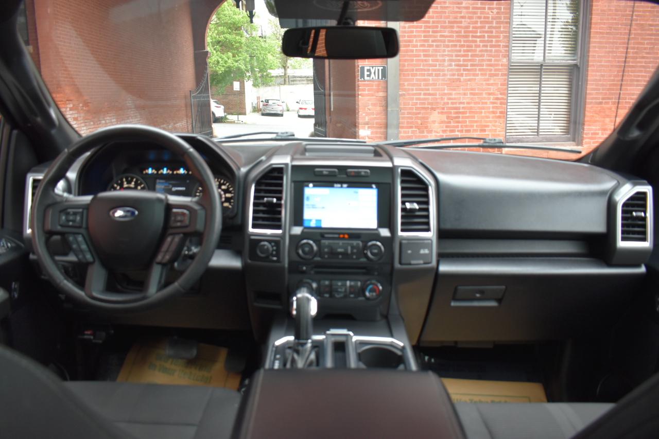 Ford F-150 4WD SuperCrew 145" XLT 2016