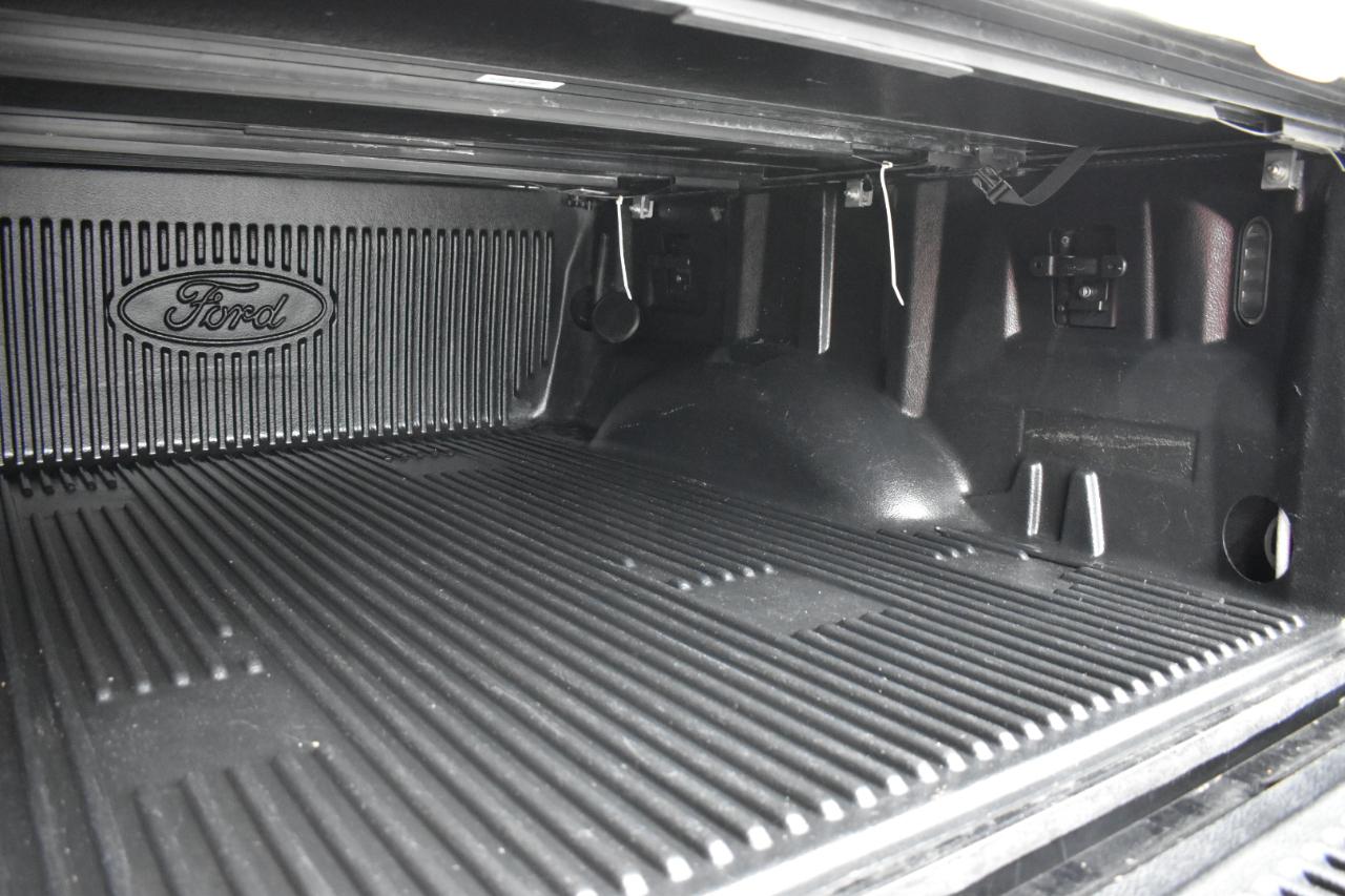 Ford F-150 4WD SuperCrew 145" XLT 2016