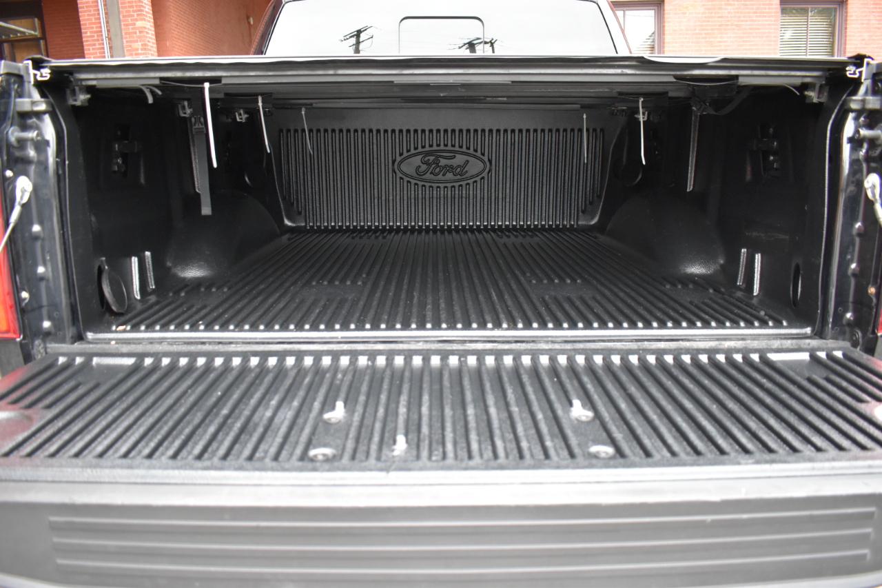 Ford F-150 4WD SuperCrew 145" XLT 2016