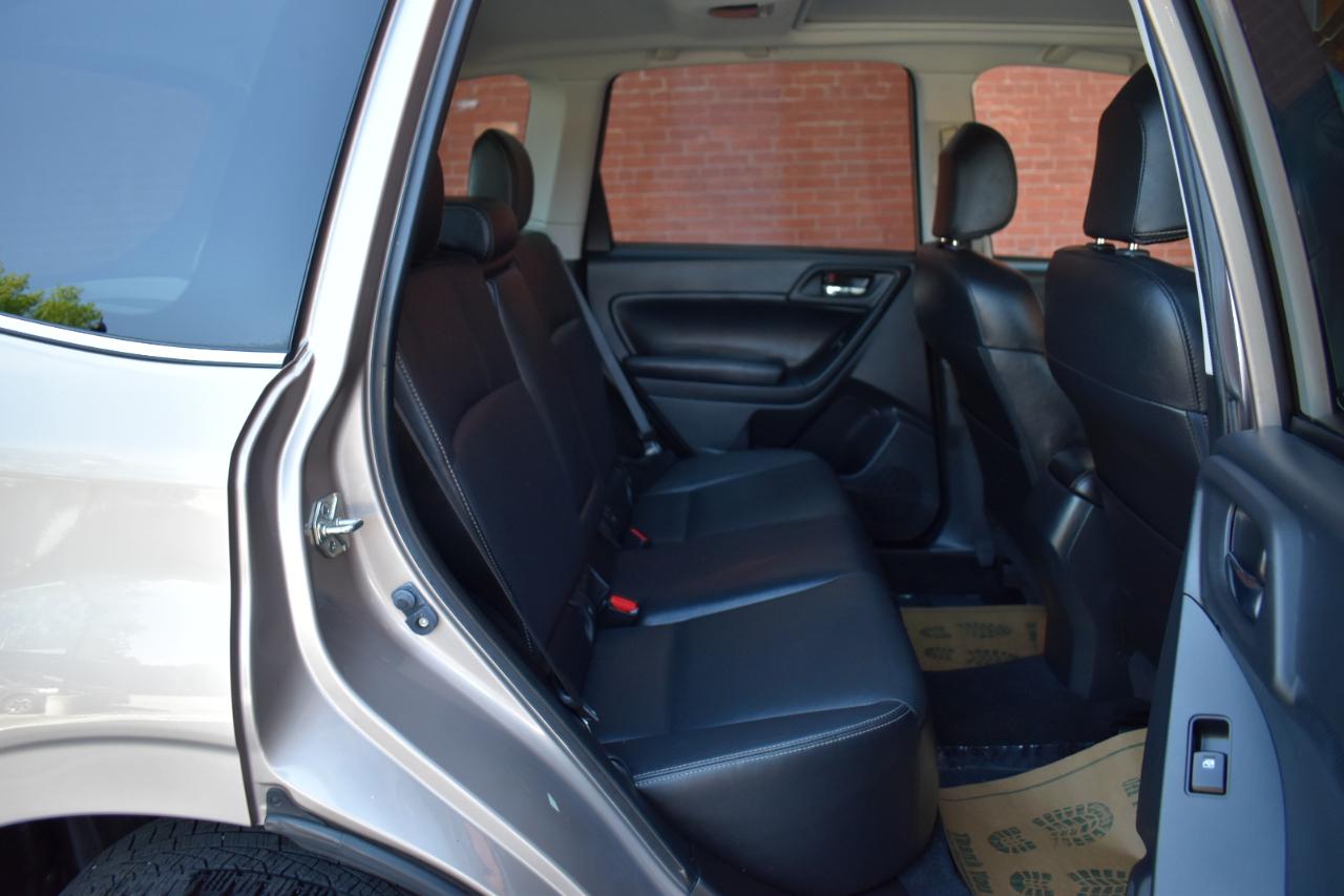Subaru Forester 4dr CVT 2.5i Limited PZEV 2016