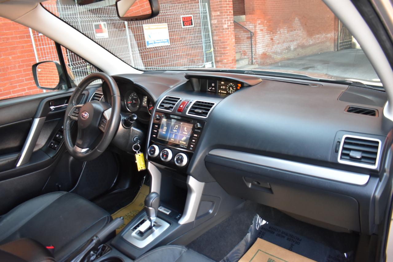 Subaru Forester 4dr CVT 2.5i Limited PZEV 2016