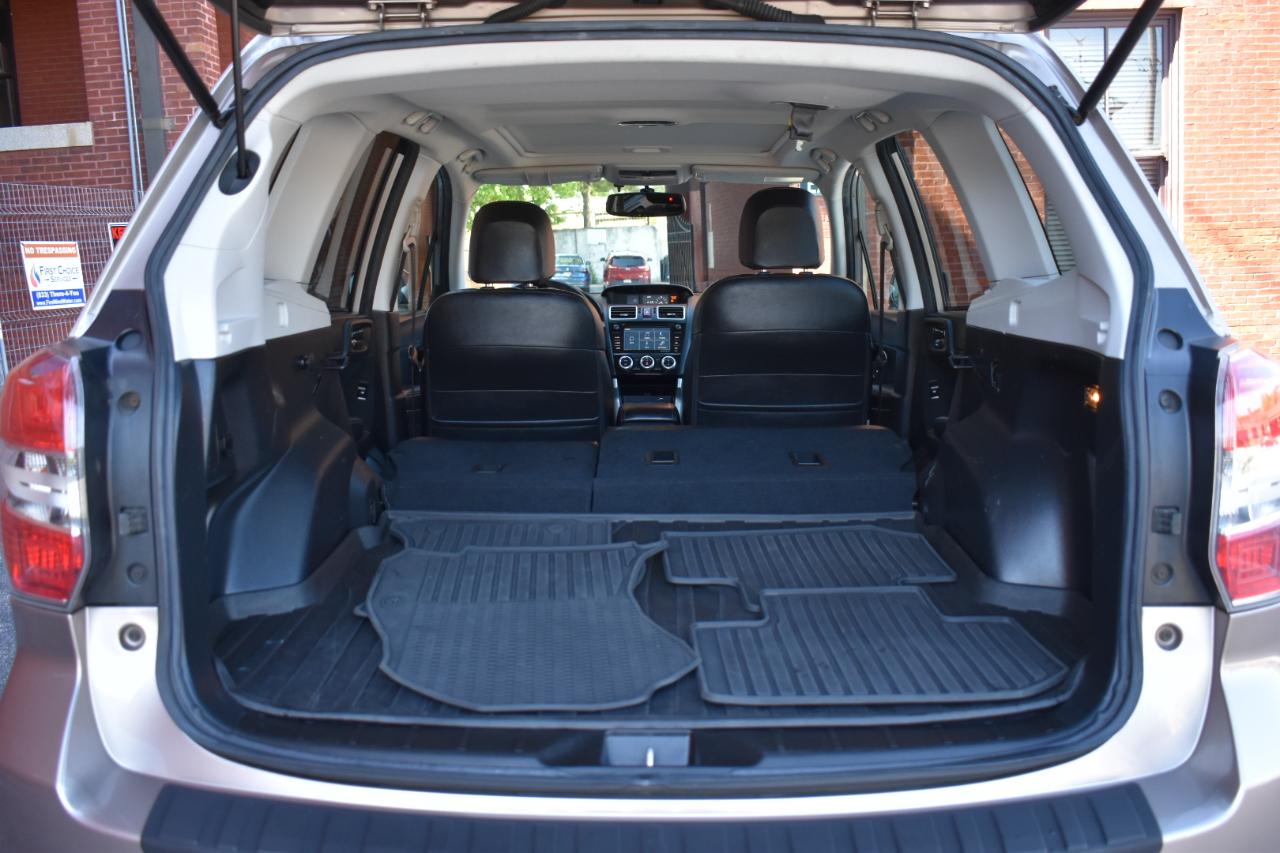Subaru Forester 4dr CVT 2.5i Limited PZEV 2016