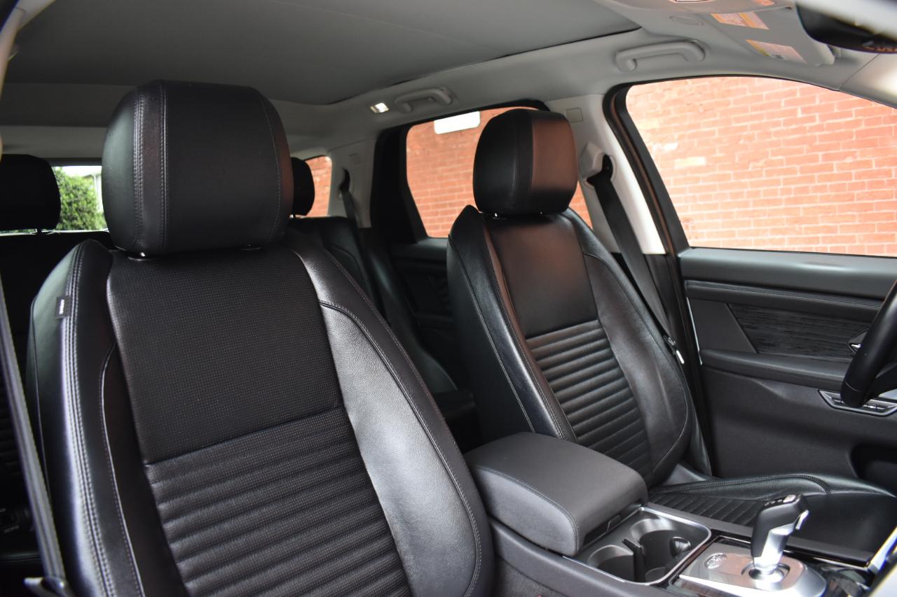 Land Rover Discovery Sport  2021