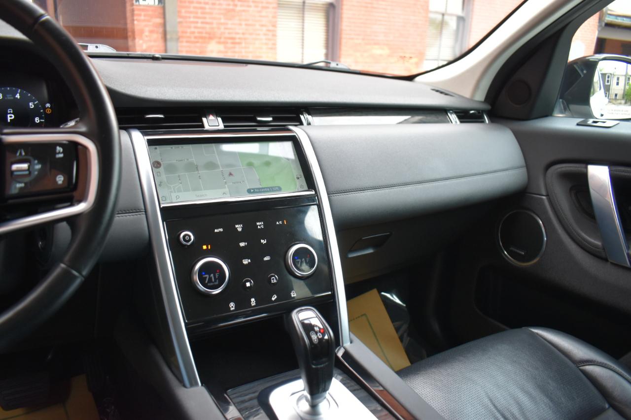 Land Rover Discovery Sport  2021