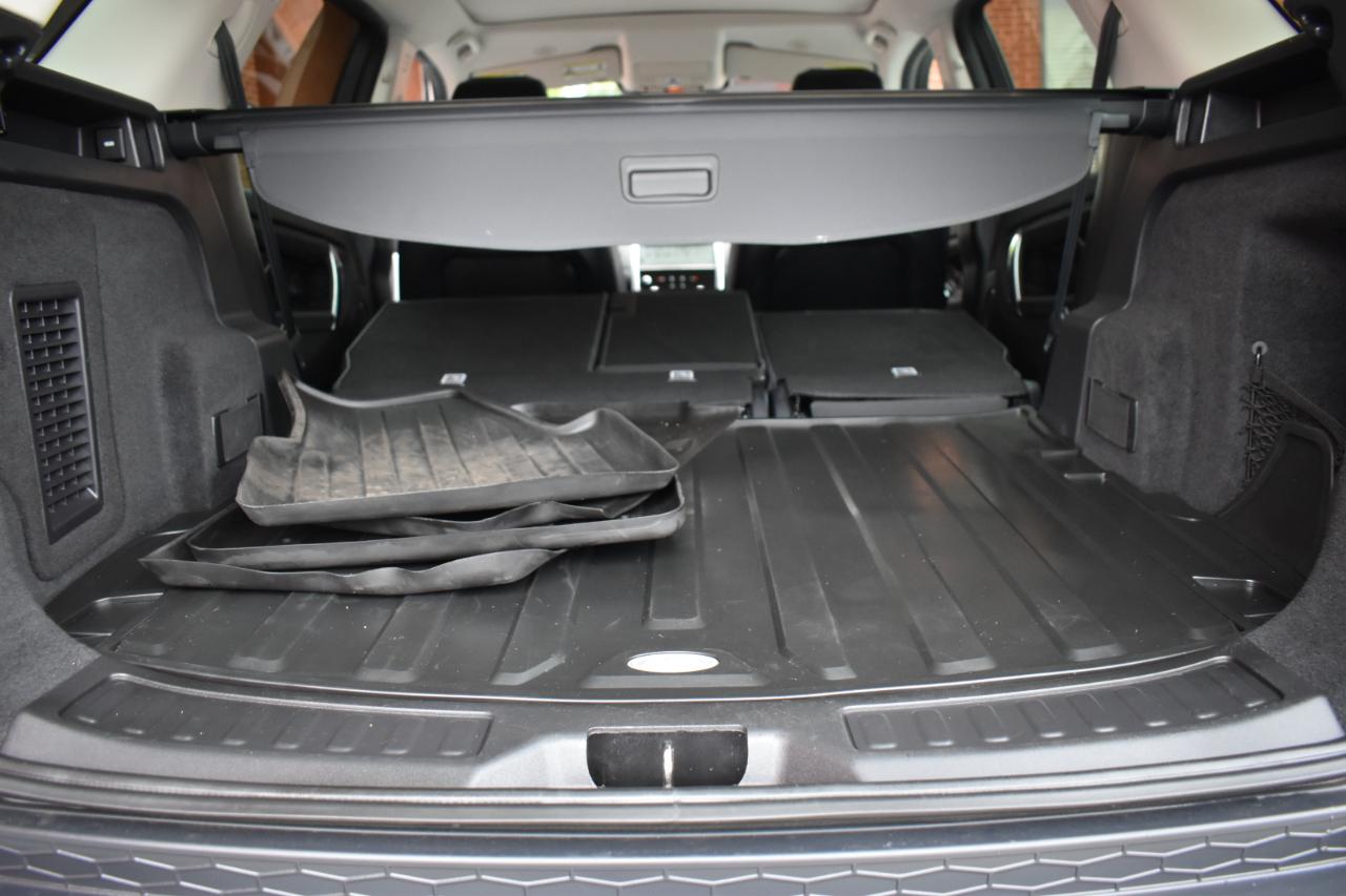 Land Rover Discovery Sport  2021