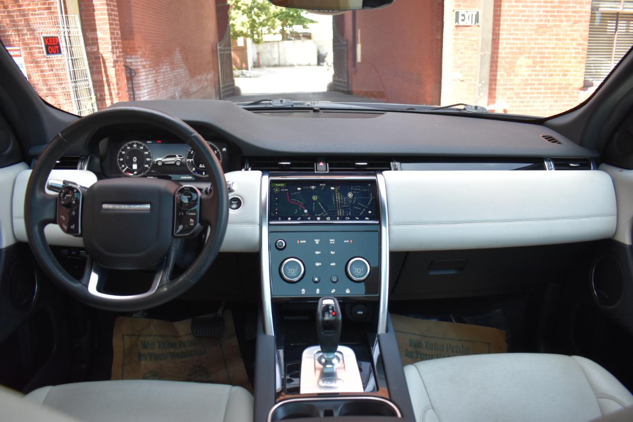Land Rover Discovery Sport  2020