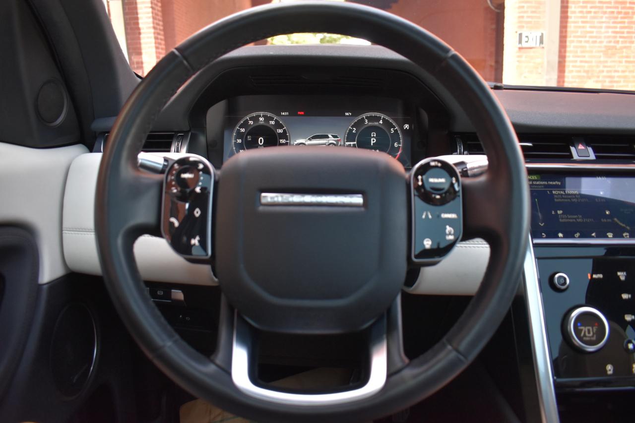 Land Rover Discovery Sport  2020