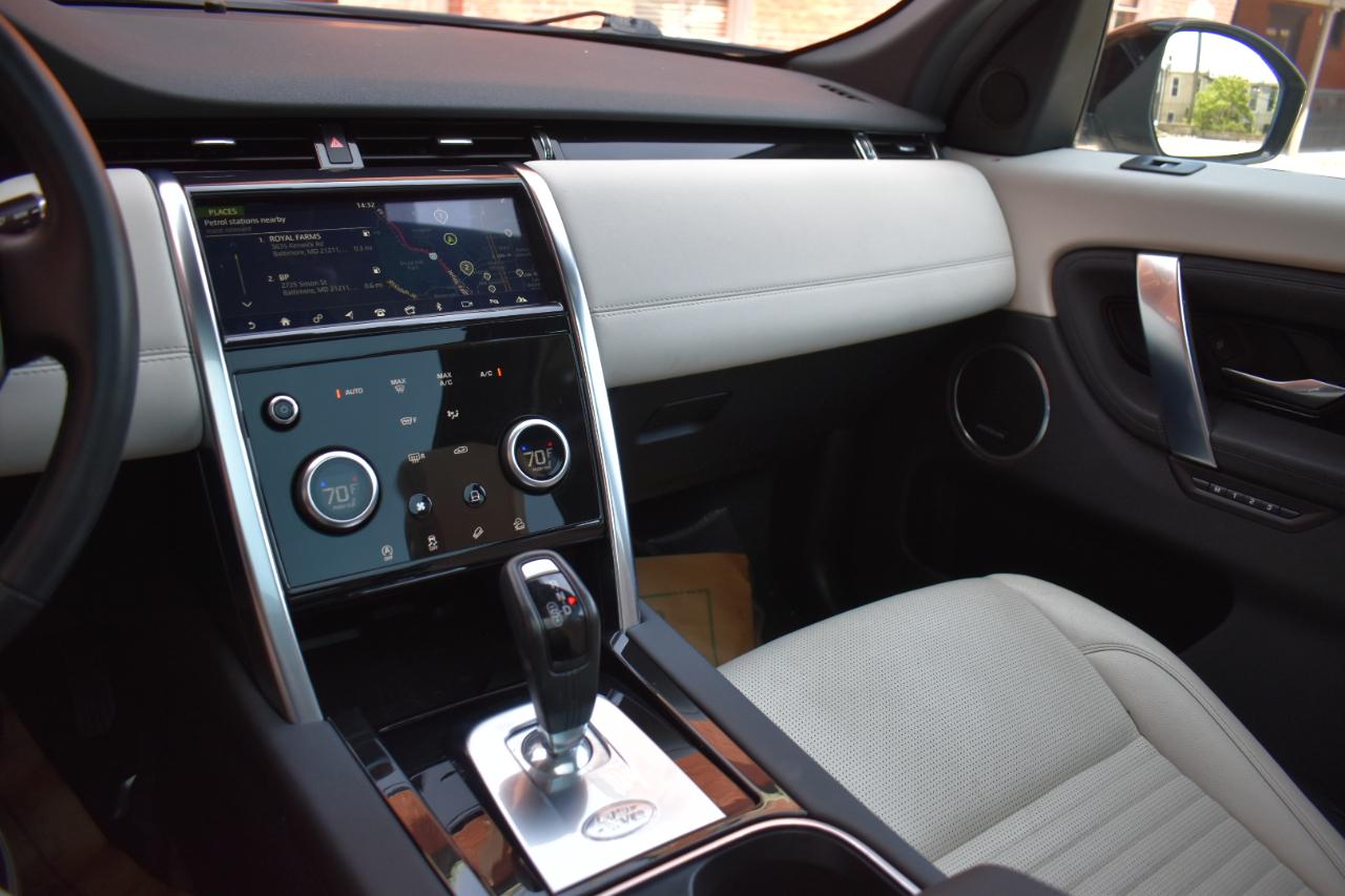 Land Rover Discovery Sport  2020