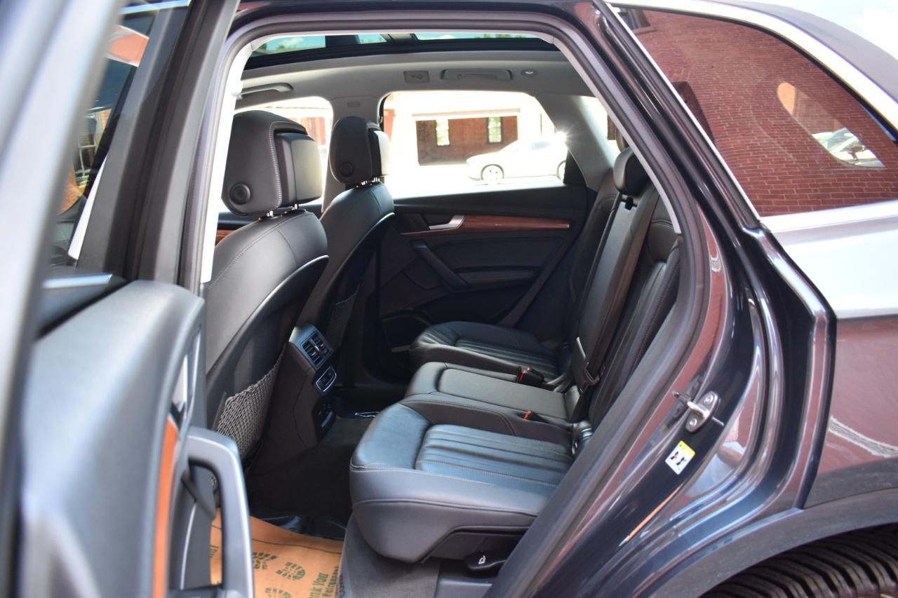 Audi Q5 Premium Plus 45 TFSI quattro 2021