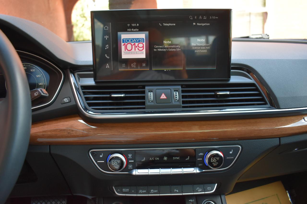 Audi Q5 Premium Plus 45 TFSI quattro 2021