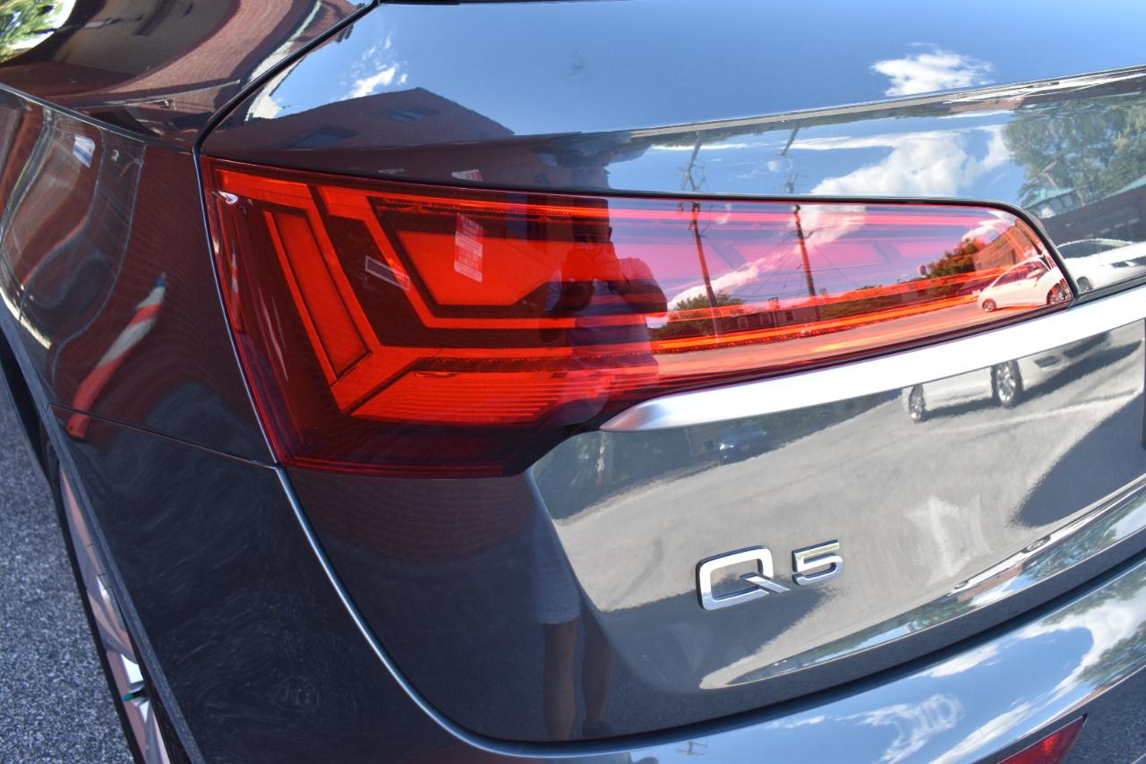 Audi Q5 Premium Plus 45 TFSI quattro 2021