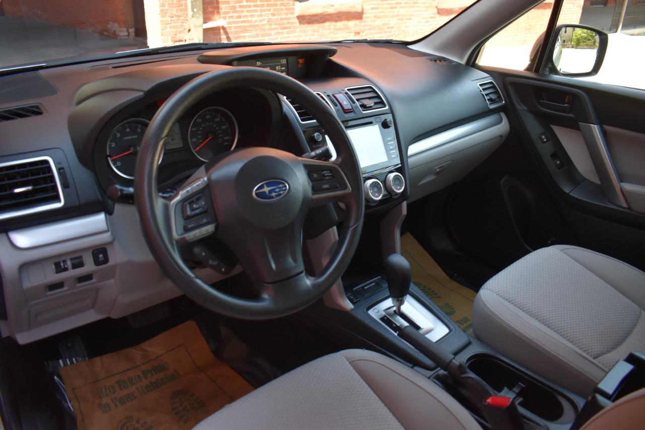 Subaru Forester 4dr CVT 2.5i Premium PZEV 2016