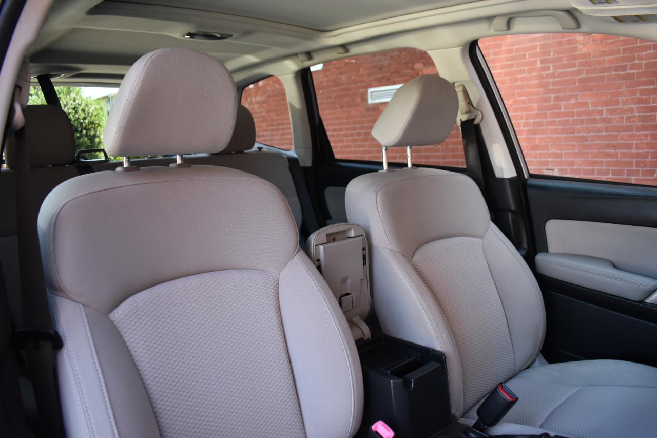 Subaru Forester 4dr CVT 2.5i Premium PZEV 2016