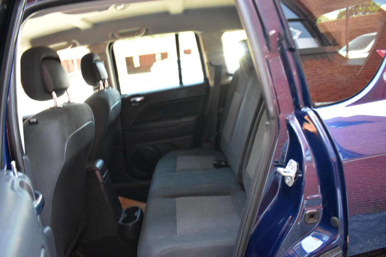 Jeep Compass 4WD 4dr Sport 2012