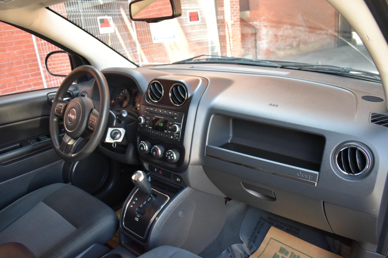 Jeep Compass 4WD 4dr Sport 2012