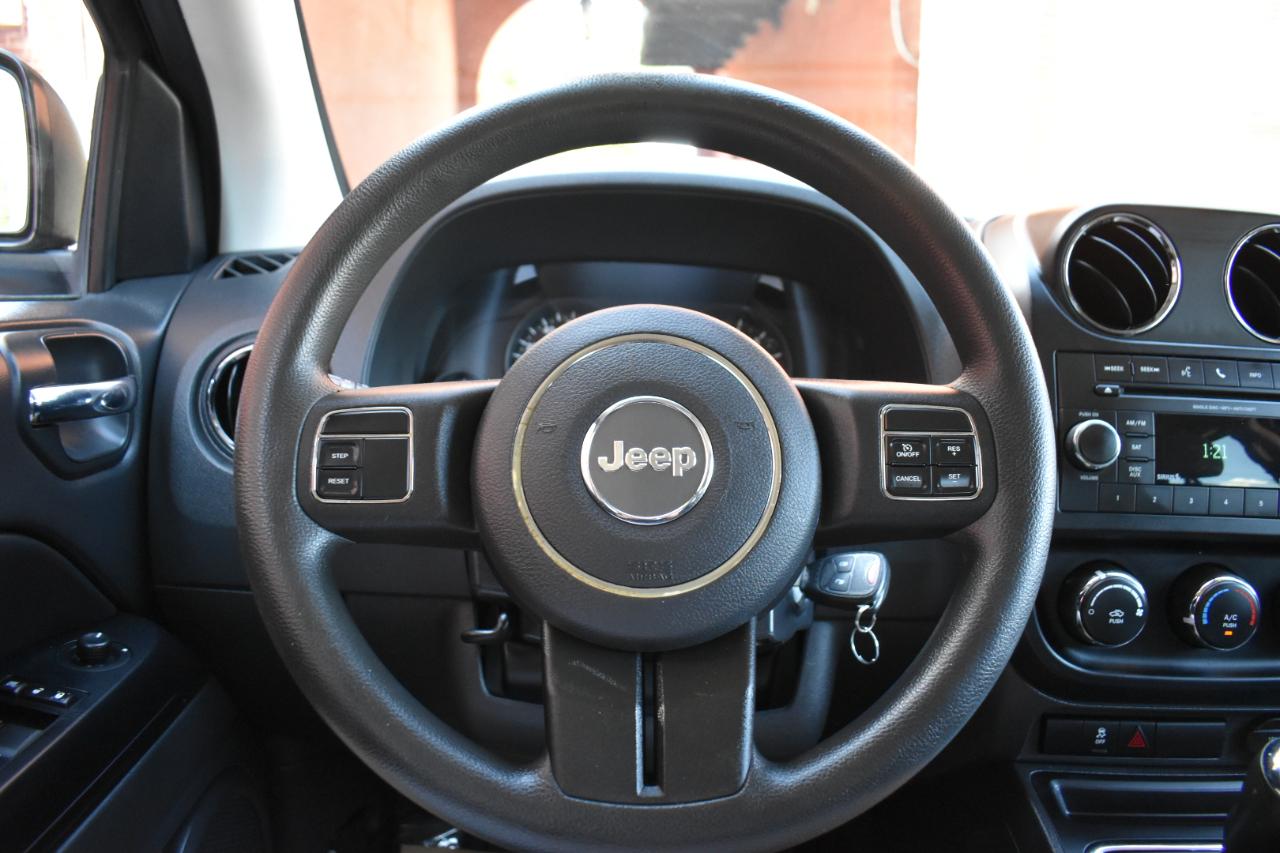 Jeep Compass 4WD 4dr Sport 2012