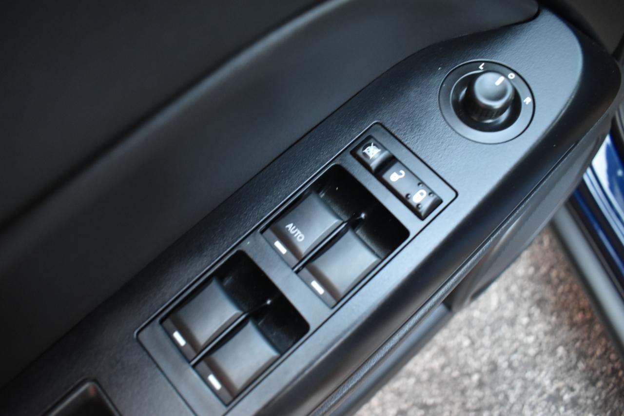 Jeep Compass 4WD 4dr Sport 2012