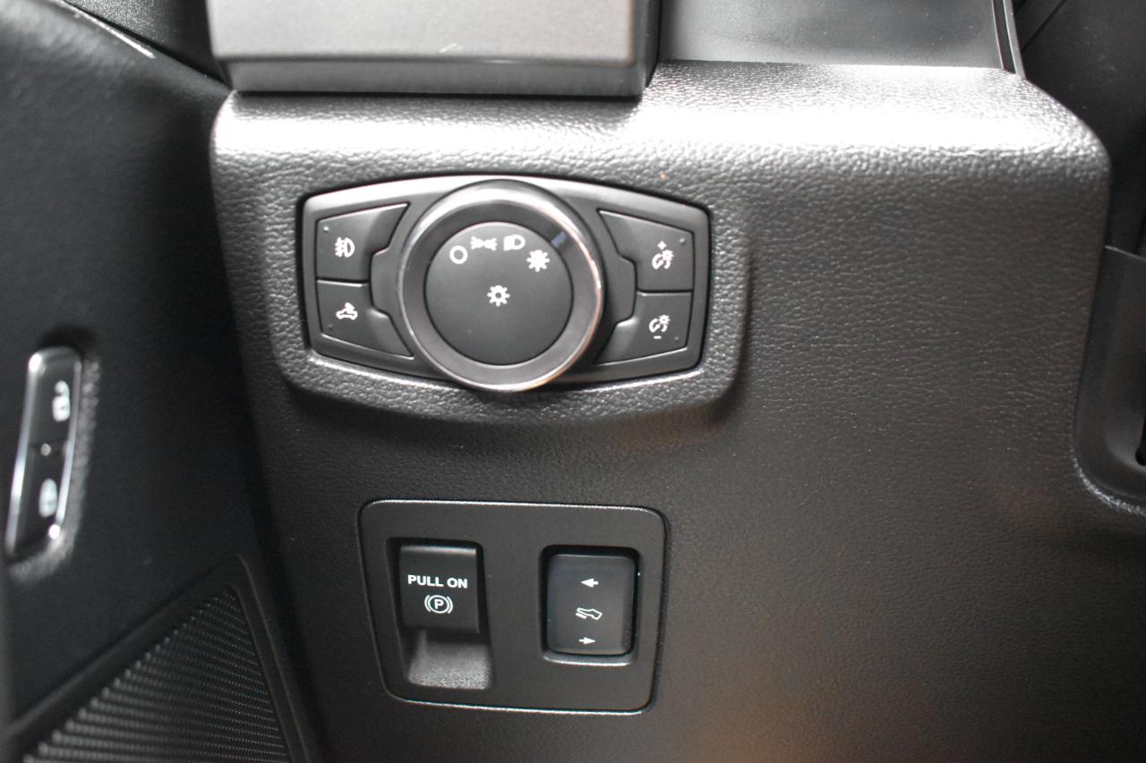 Ford F-150 XLT SuperCrew 4WD 2018