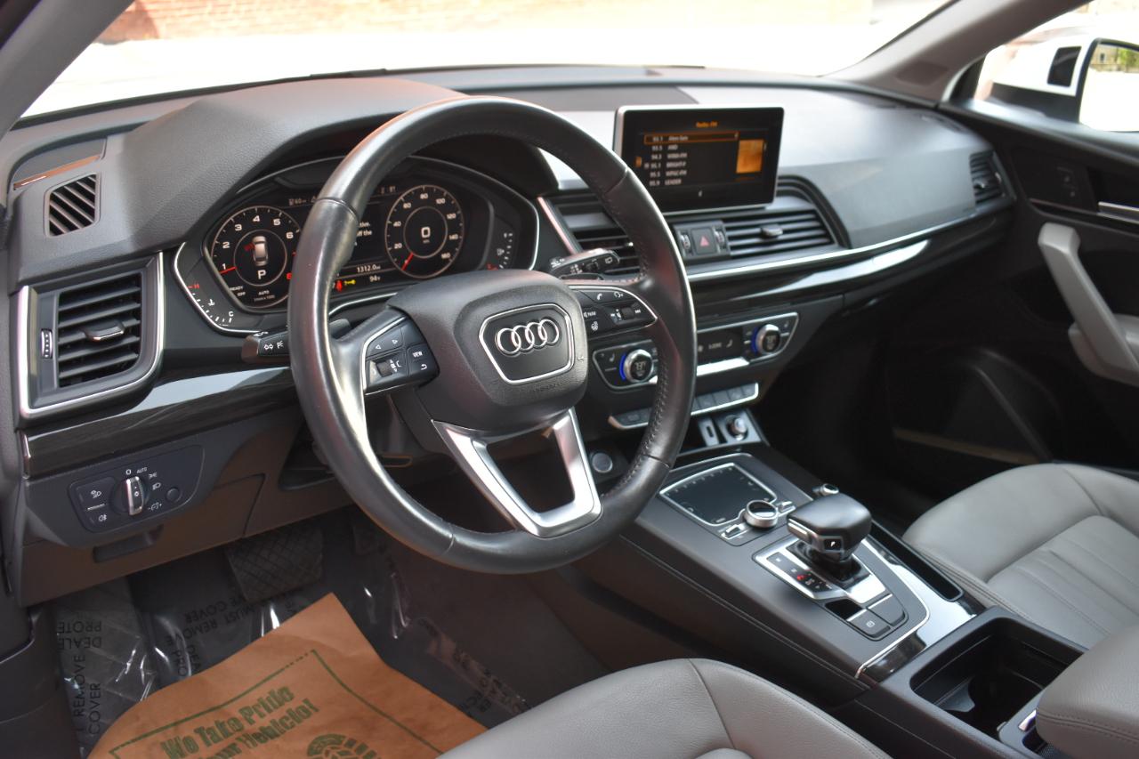 Audi Q5 2.0 TFSI Tech Premium Plus 2018