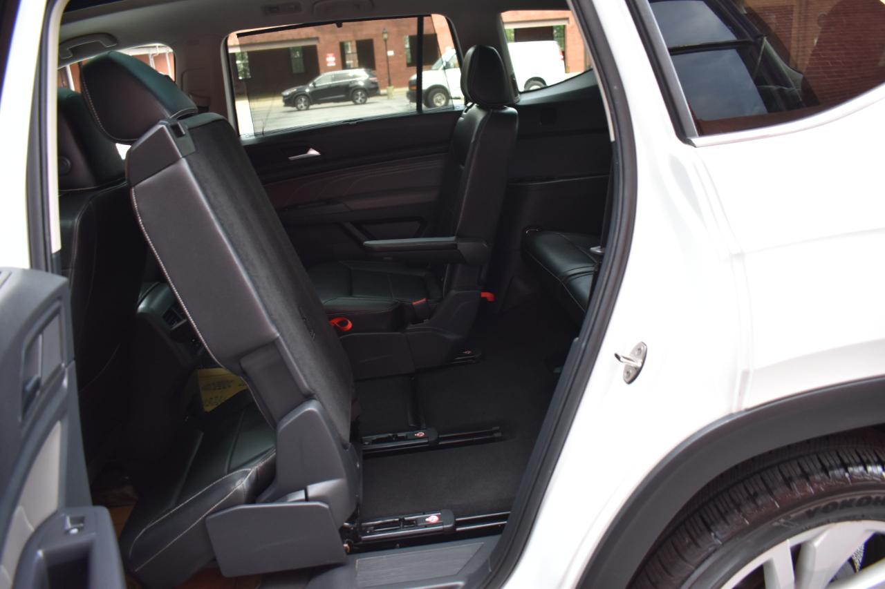 Volkswagen Atlas 2021.5 3.6L V6 SE w/Technology 4MOTION 2021