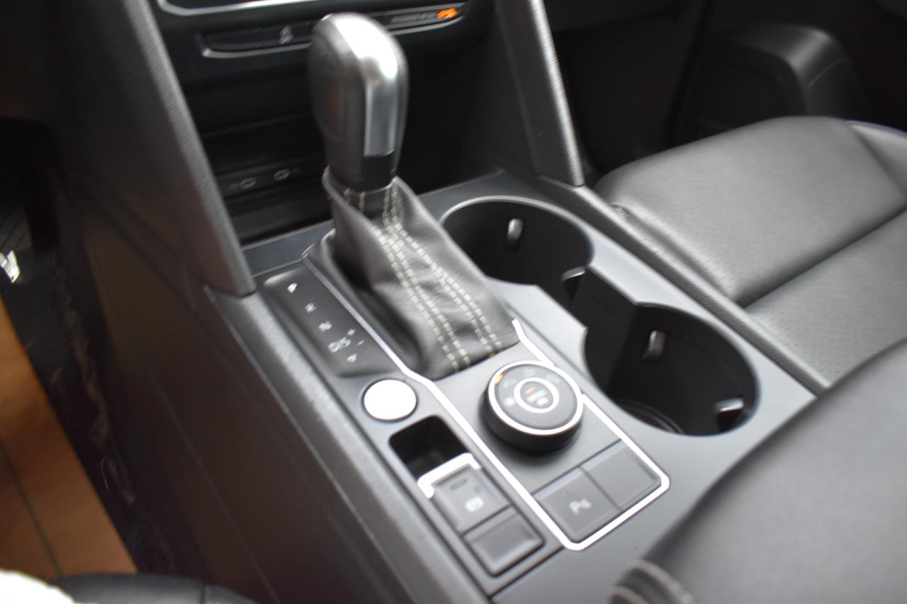 Volkswagen Atlas 2021.5 3.6L V6 SE w/Technology 4MOTION 2021