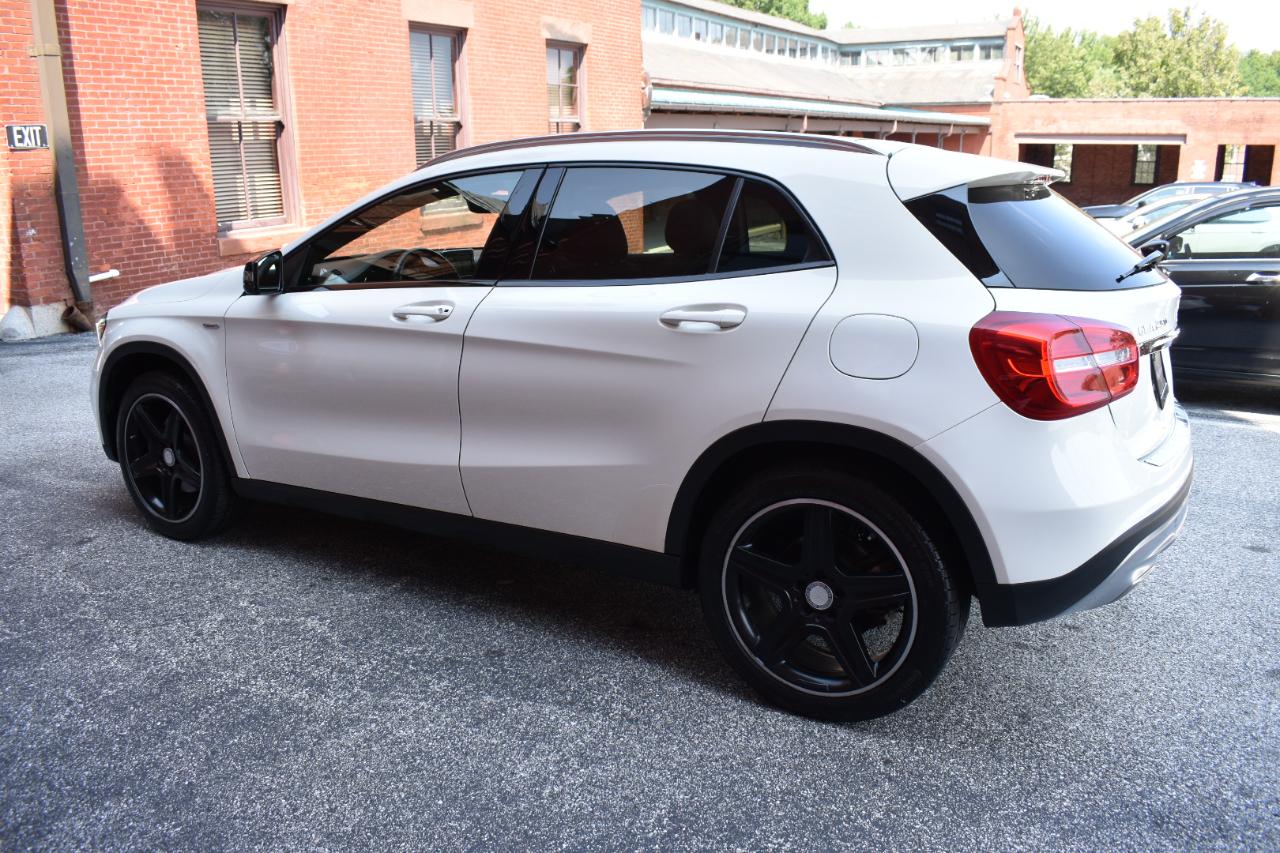 Mercedes-Benz GLA-Class 4MATIC 4dr GLA 250 2015