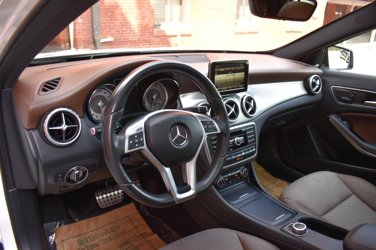 Mercedes-Benz GLA-Class 4MATIC 4dr GLA 250 2015