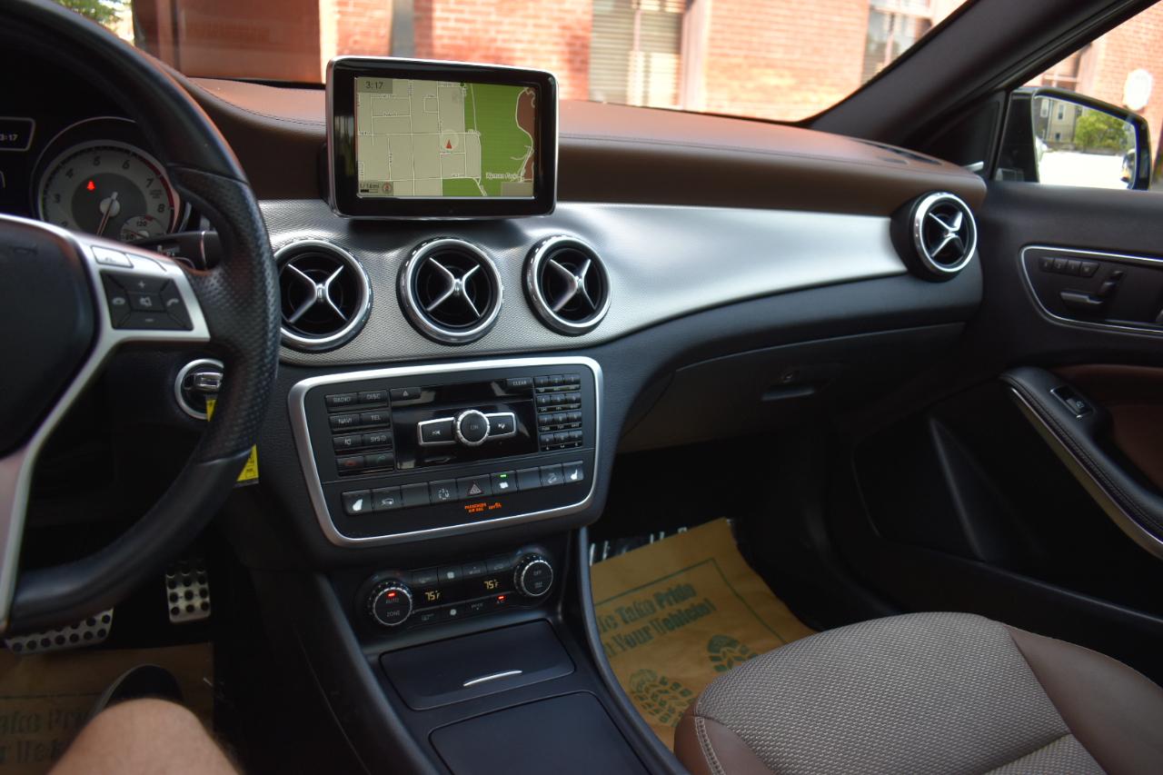 Mercedes-Benz GLA-Class 4MATIC 4dr GLA 250 2015