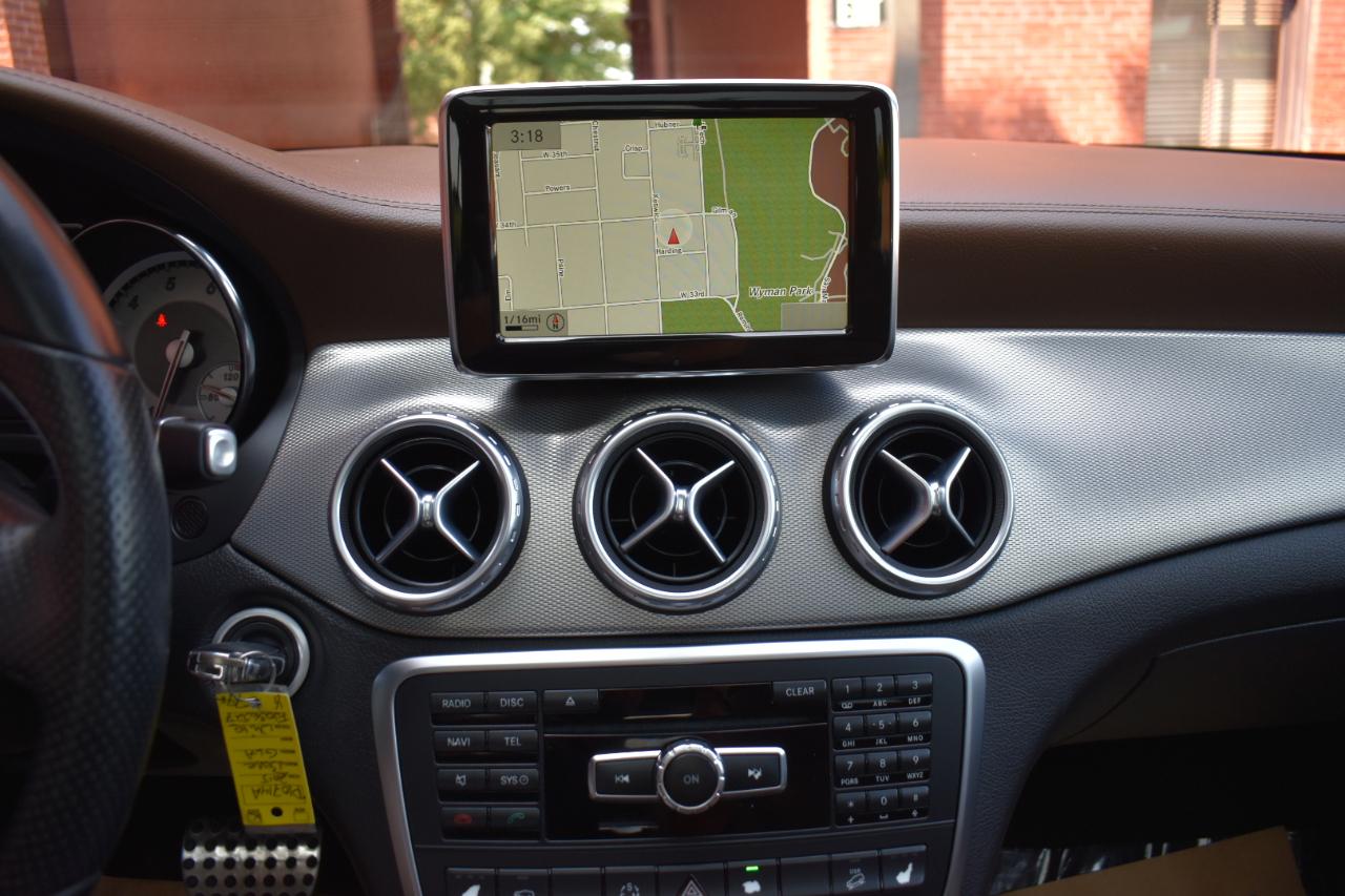 Mercedes-Benz GLA-Class 4MATIC 4dr GLA 250 2015