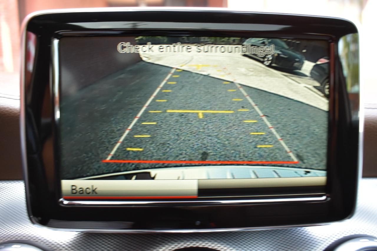 Mercedes-Benz GLA-Class 4MATIC 4dr GLA 250 2015