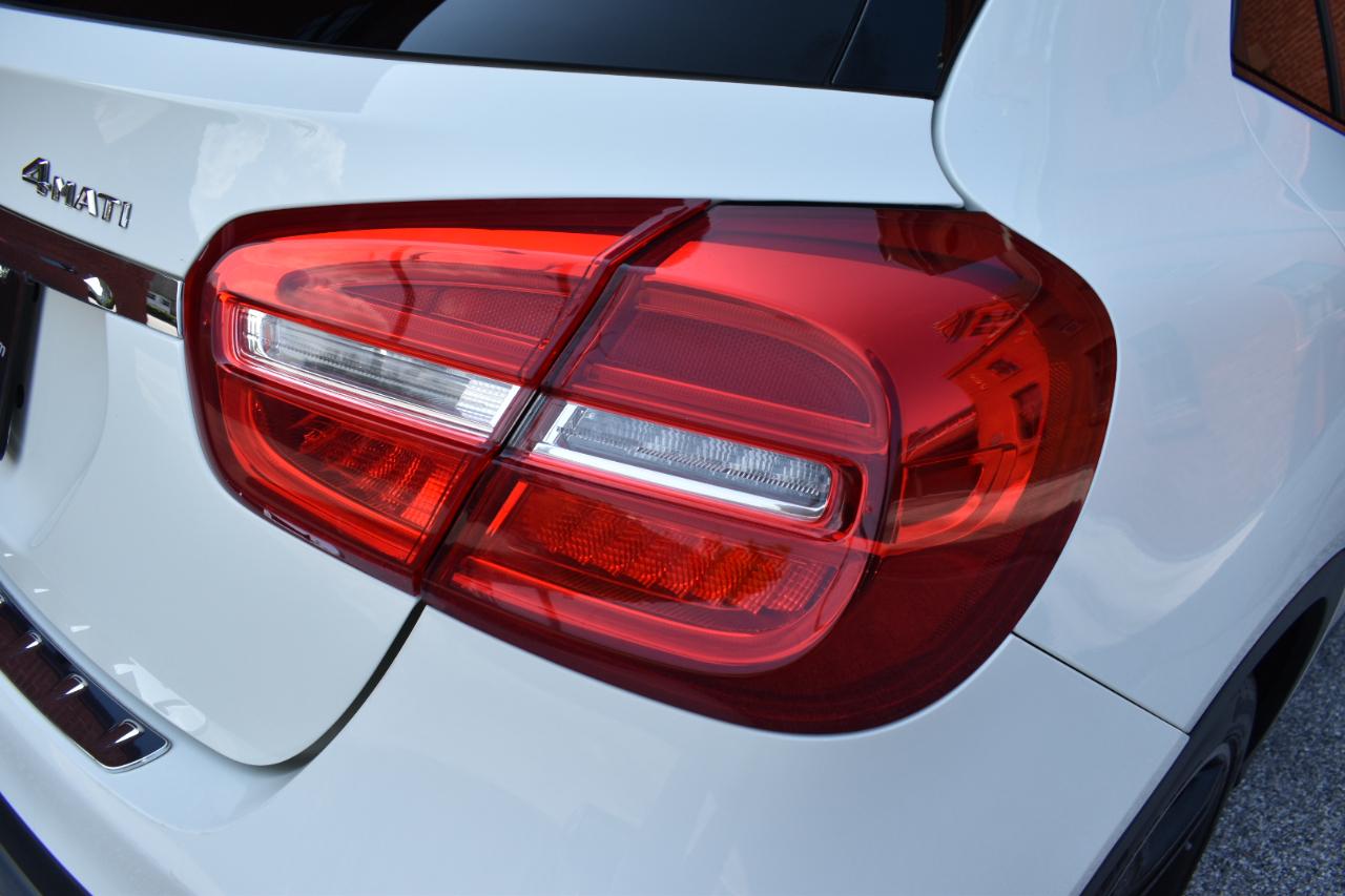 Mercedes-Benz GLA-Class 4MATIC 4dr GLA 250 2015