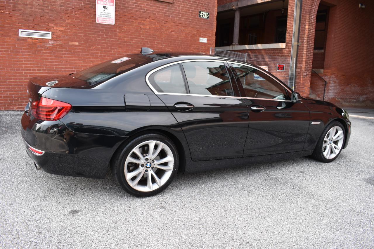 BMW 5 Series 4dr Sdn 535i xDrive AWD 2015