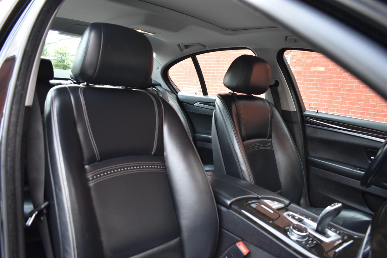 BMW 5 Series 4dr Sdn 535i xDrive AWD 2015