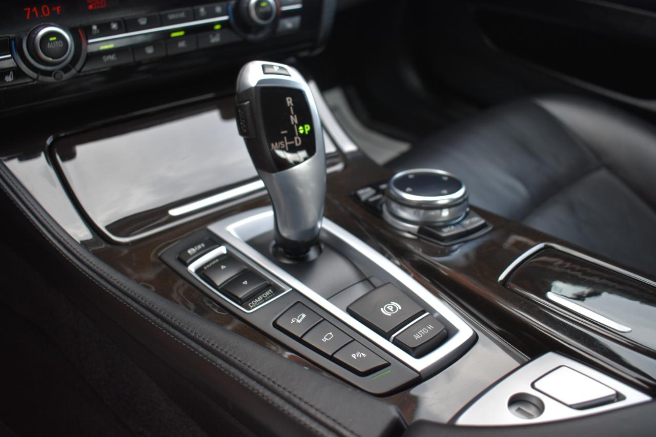 BMW 5 Series 4dr Sdn 535i xDrive AWD 2015