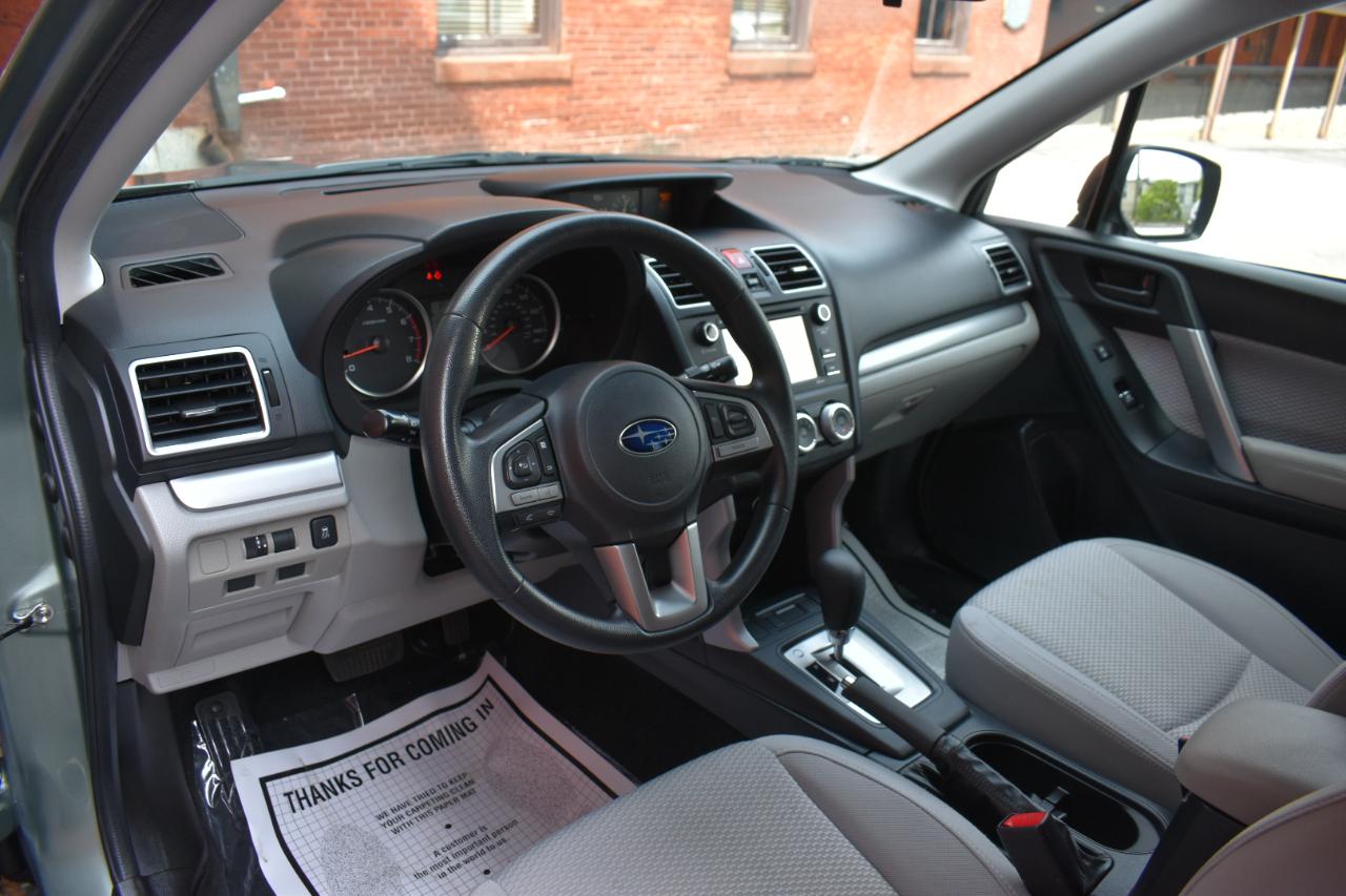 Subaru Forester 2.5i CVT 2017