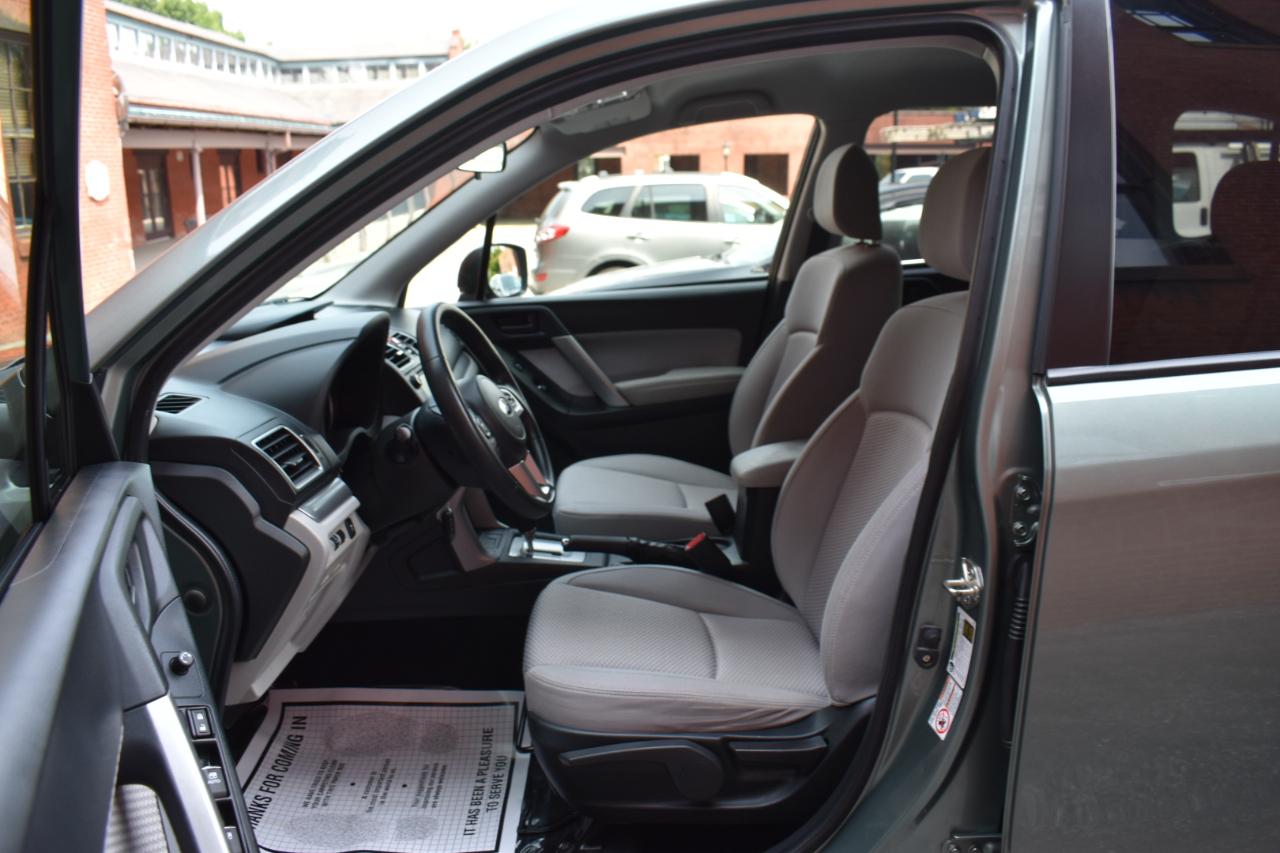 Subaru Forester 2.5i CVT 2017