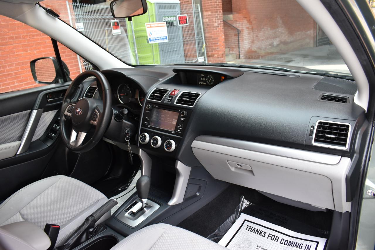 Subaru Forester 2.5i CVT 2017