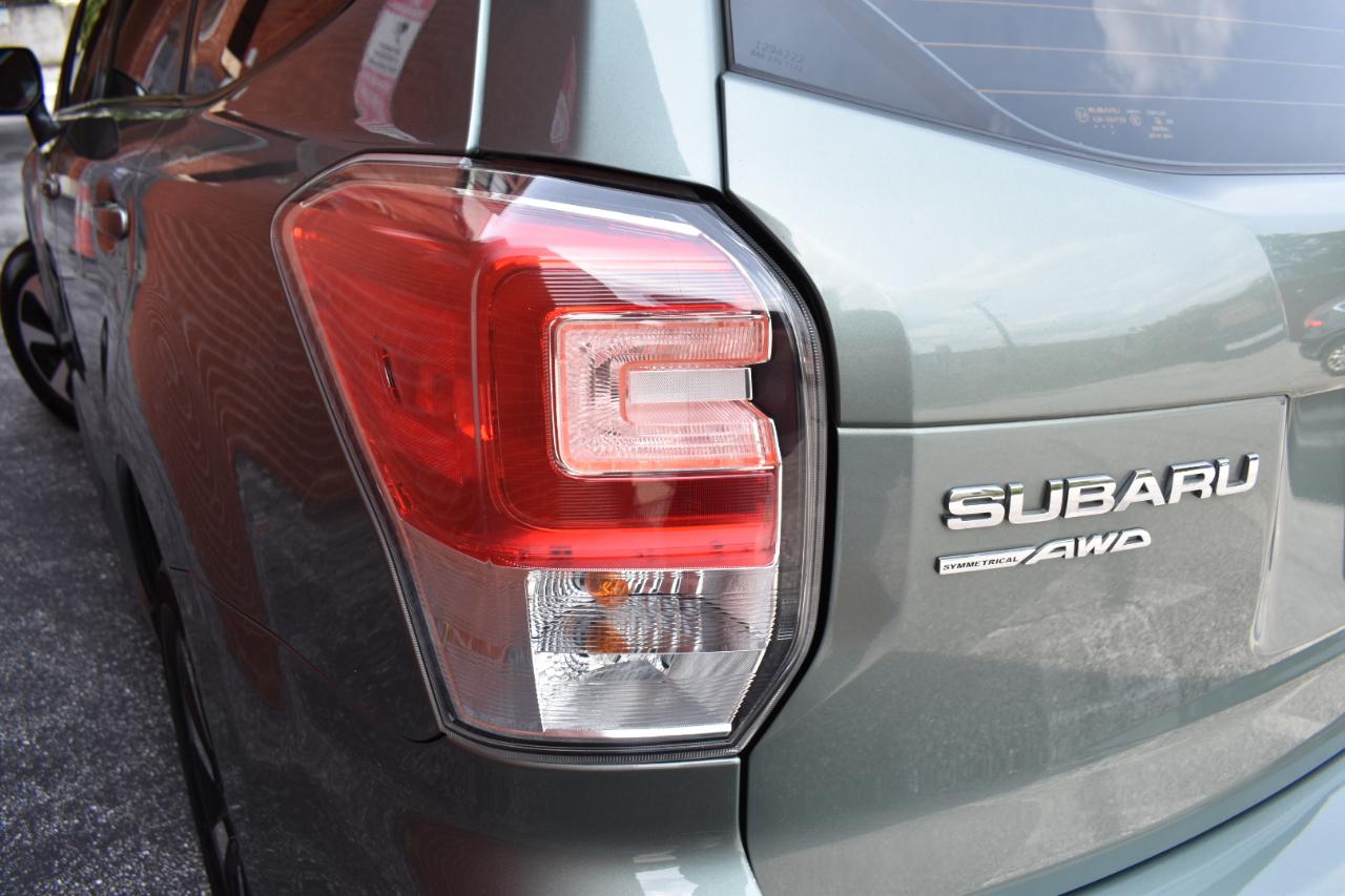Subaru Forester 2.5i CVT 2017
