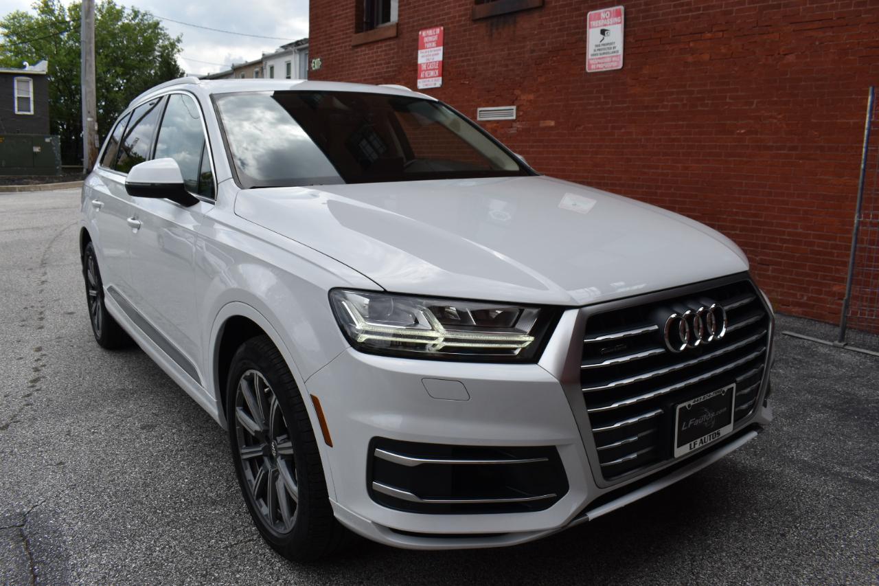 Audi Q7 SE Premium Plus 55 TFSI quattro 2019